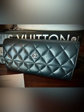 100% Authentic Chanel Long Flap Caviar Black with Silver Wallet with COA